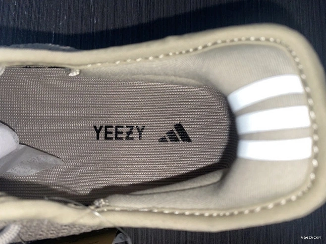 Adidas Yeezy Black Boost HP7870 Beige 350 V2 1008